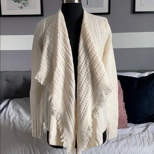 🆕NWT Hollister Open Cardigan Fringe Knit Sweater